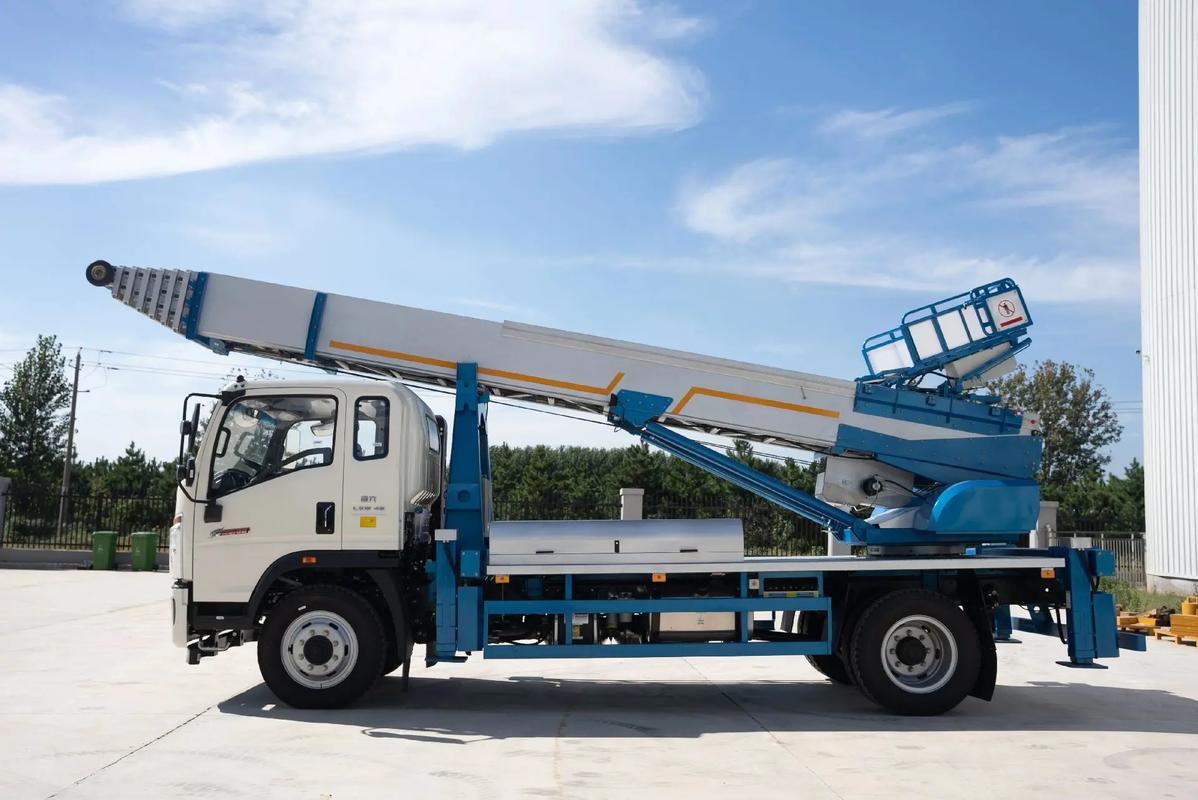 赫章云梯上料车租赁费用