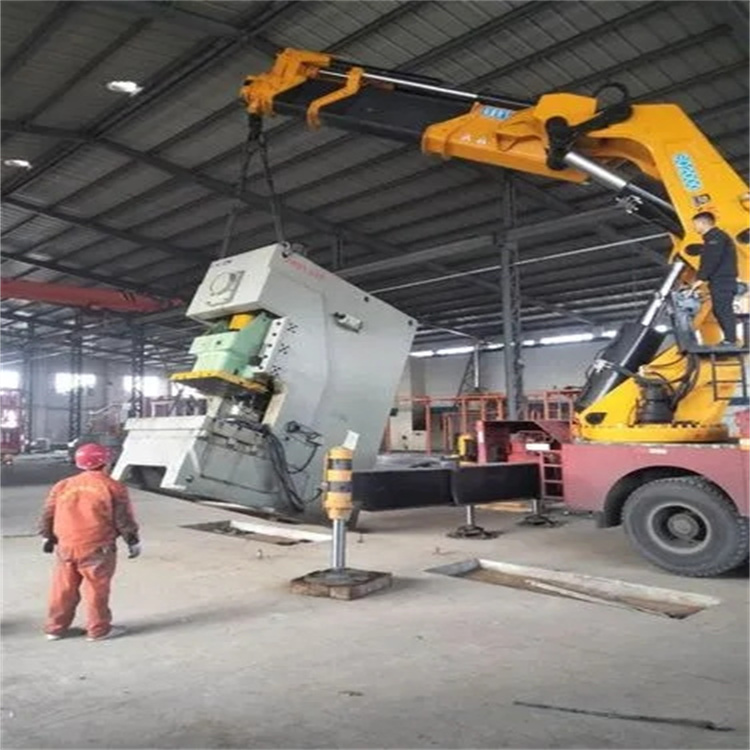 赫章80吨折臂吊车出租附近电话